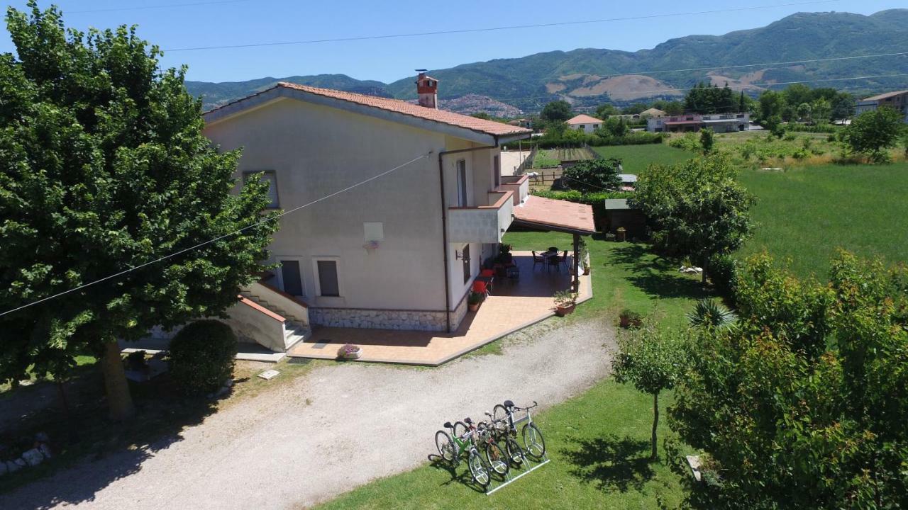 B&B Il Tiglio Padula Eksteriør bilde